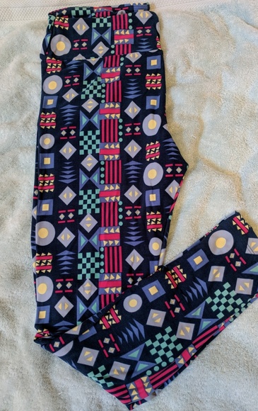 BNWT LULAROE SHAPES TALL & CURVY LEGGINGS. - Picture 1 of 7